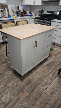 Kitchen island with chairs