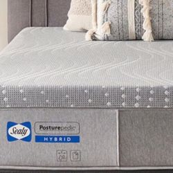 New Queen Size SEALY POSTERPEDIC Hybrid Mattress