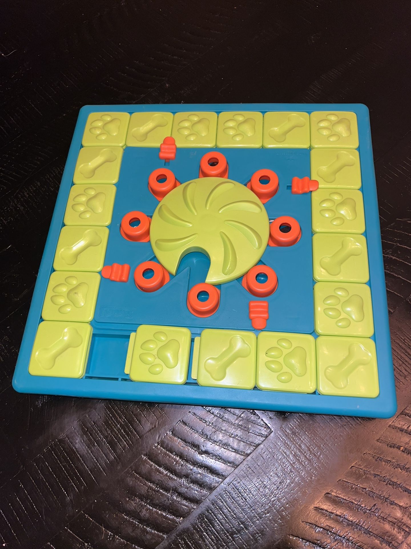 Level 4 expert dog puzzle is paw-fect for dogs who have mastered level 3 dog puzzles.