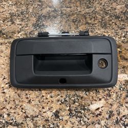 2018 GMC Denali Tailgate Door Handle W/ lock and hole for camera