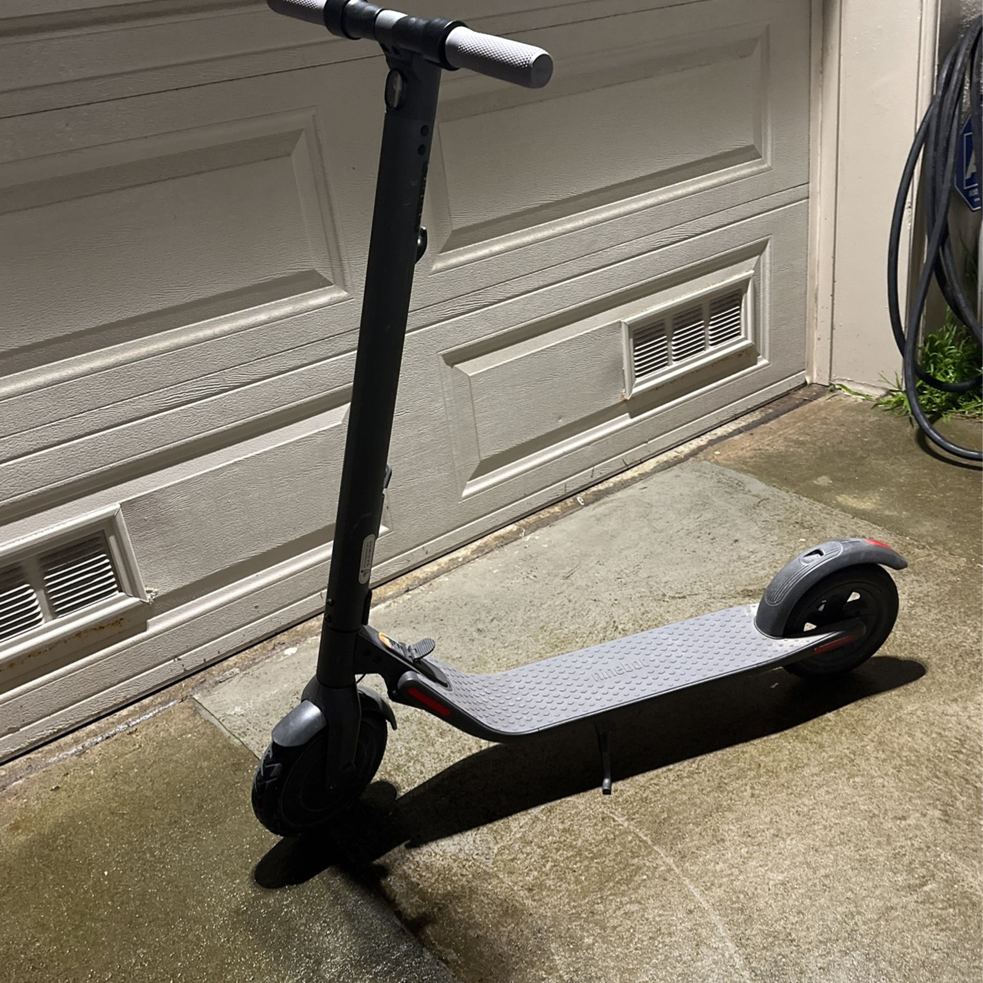 Segway E22 Scooter (Great Scooter)