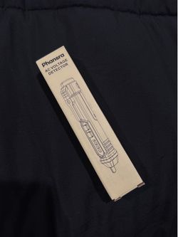 AC voltage detector