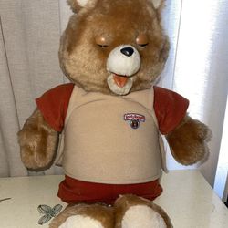 Vintage Talking Teddy Ruxpin-no Cassette -tested,works - Toys & Collectibles
