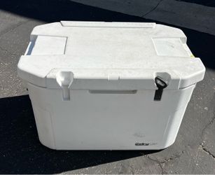 Coleman Esky 135 Qt Cooler