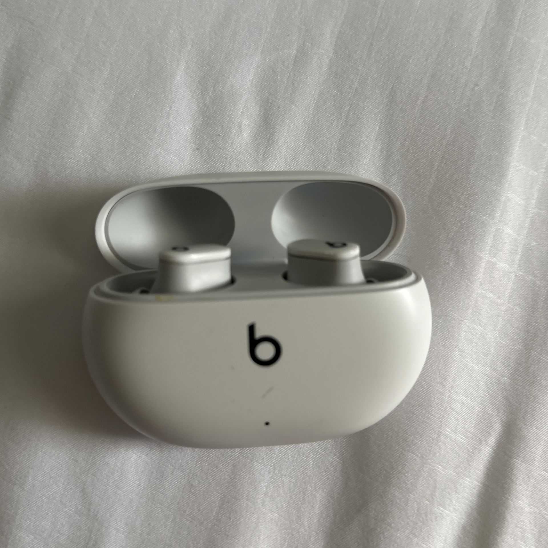 Beats Wireless Studio Buds Good As New