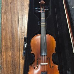 Violin – Excellent Condition with Case & Bow
