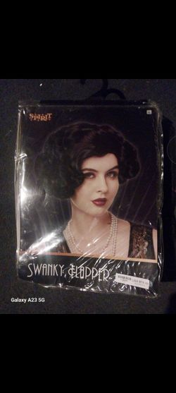 SWANKY FLAPPER BLACK WIG