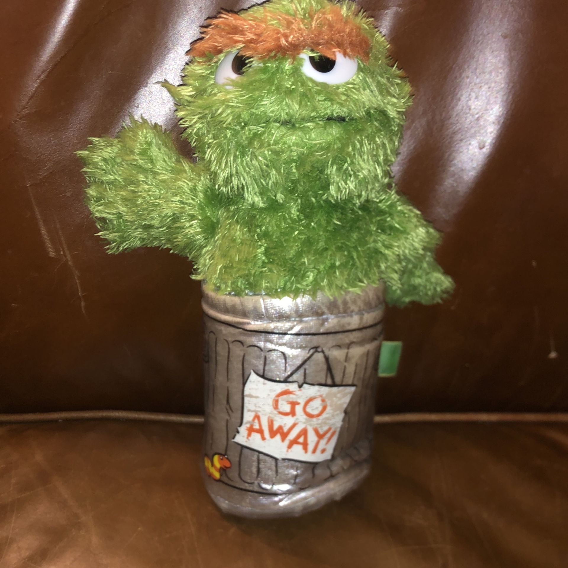 Sesame Street vintage 9 inch Oscar, the grouch, plush