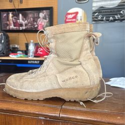 Military Boots 