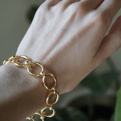 Bayou With Love Gold Tone Ovals Bracelet