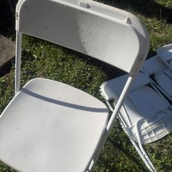 white folding chairs