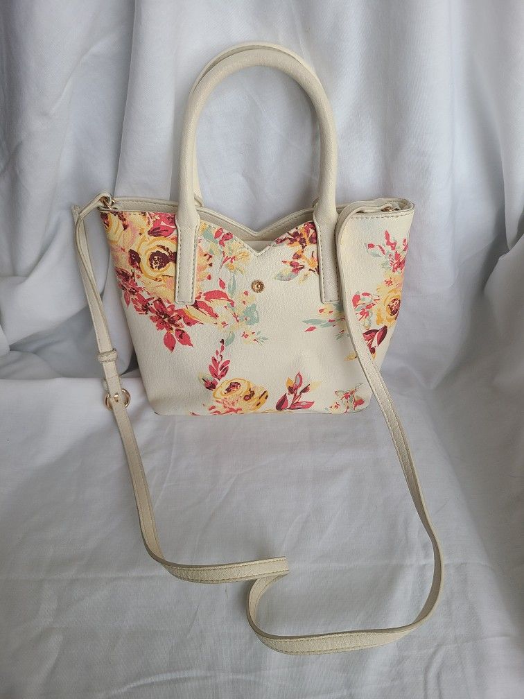 LC Lauren Conrad Tulip Mini Crossbody Bag