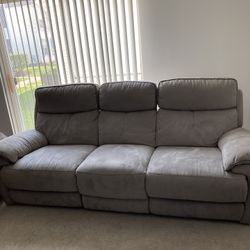 Electric Reclining Sofa with USB port 