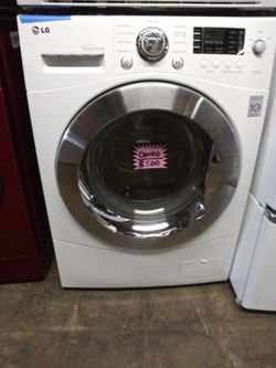 LG 24 in front load washer /dryer combo like new with 4 months warranty