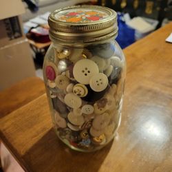 Quart Of Beautiful Buttons 