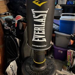 Everlast Powercore Free Standing Heavy Bag