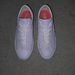 Woman's Converse Shoes
