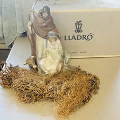 Retired Lladro Joyful Event 