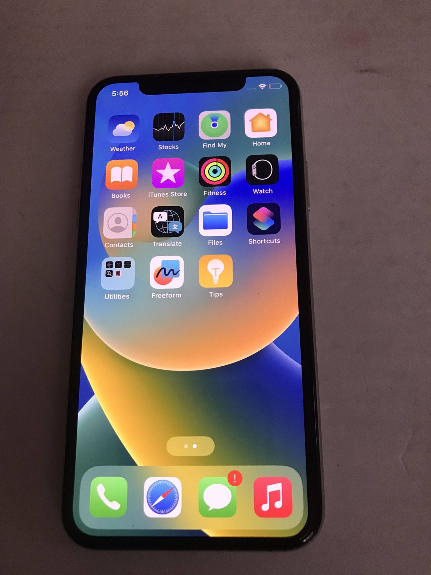 Apple iPhone X 64GB Unlocked