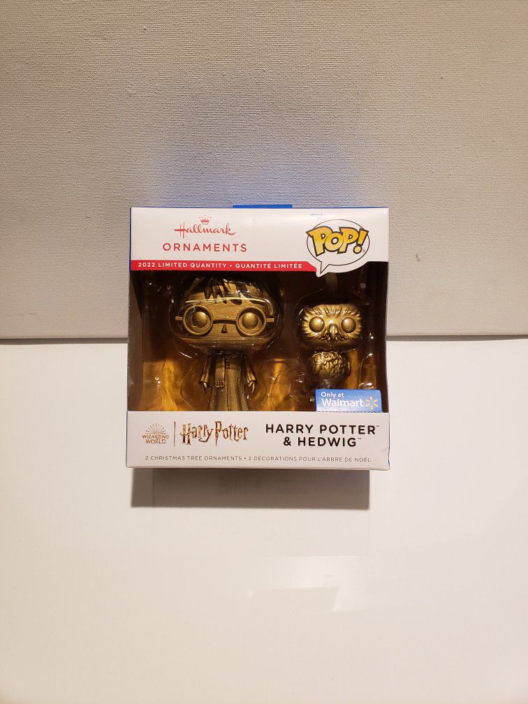 Hallmark 2022 Funko Pop Harry Potter & Hedwig Christmas Ornament Chase Gold. Never Opened Box.