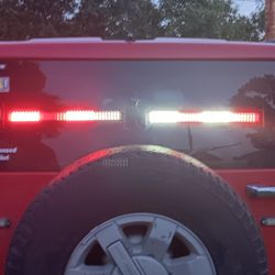 Red & White Emergency Strobe Light and Traffic Advisor 