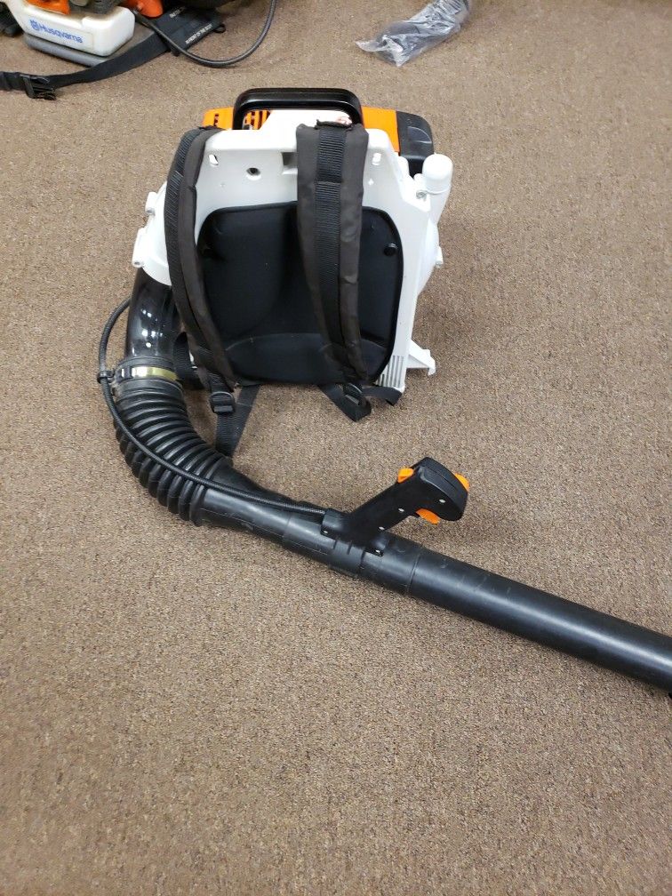 Stihl BR340 Backpack Blower for Sale in Hartford, CT OfferUp