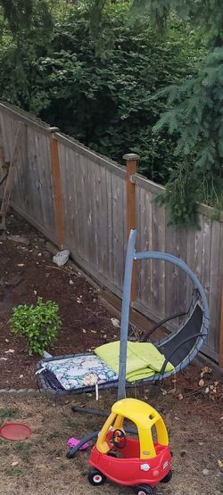 Curved Steel Chaise Lounge Chair Swing