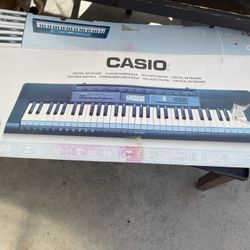 Casio Keyboard Piano