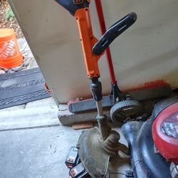 Black+Decker String Trimmer And Batteries