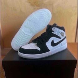 Nike Air Jordan 1 Mid SE Diamond Shorts Size 10 Brand New 