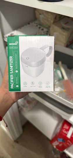 Grownsy Pacifier Sanitizer
