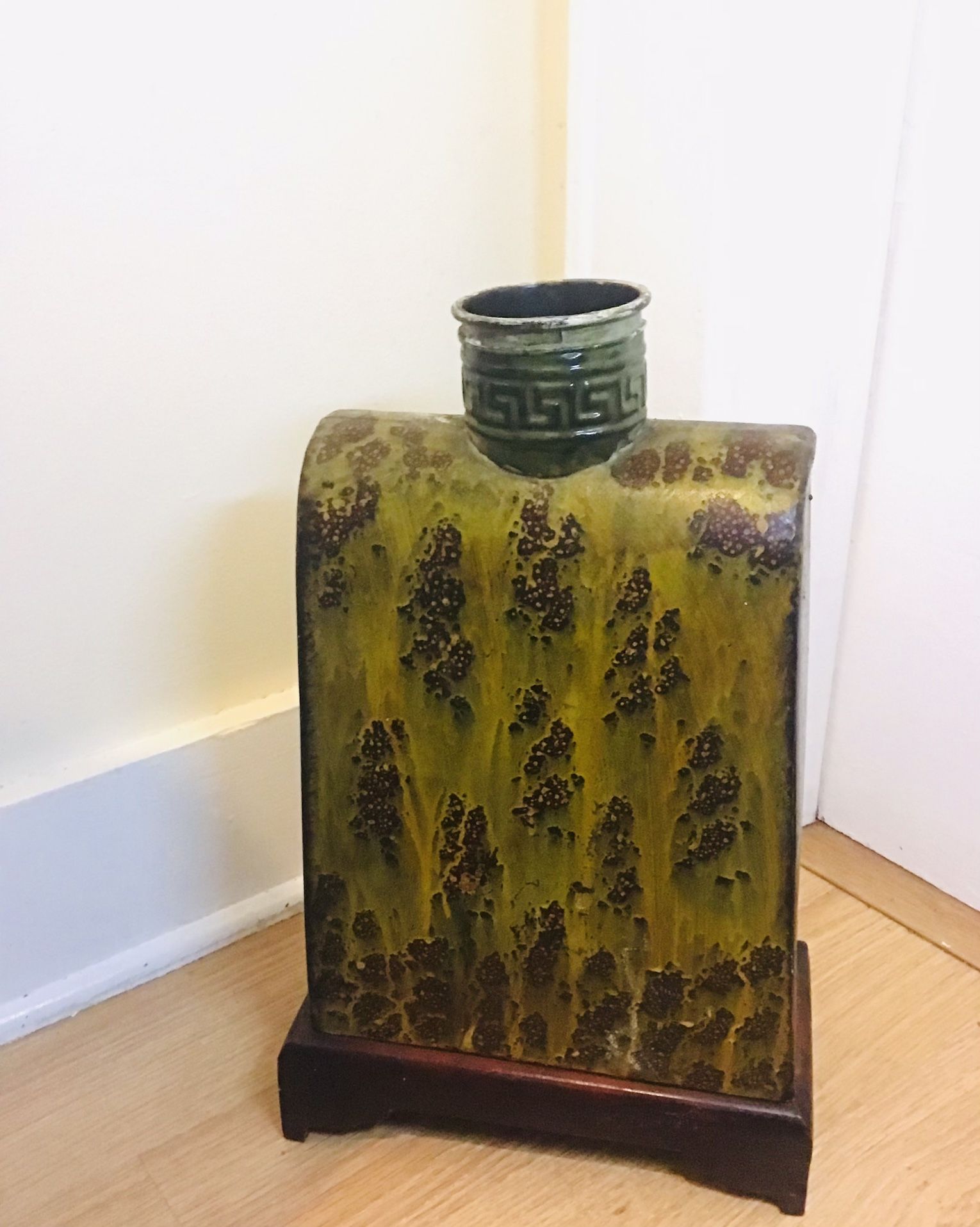 Beautiful Table / Floor Vase