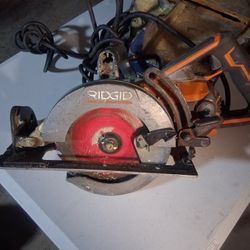 Ridgid Saw In Good Working Condition $39 Nothing Lower
