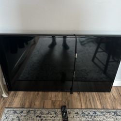 LG Samsung flat Screen 30 Inch 
