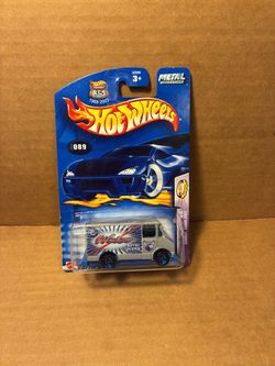 Hot Wheels Combat Ambulance (Milwaukie,OR)