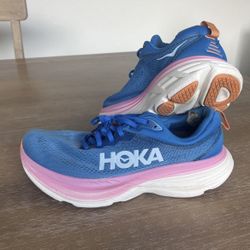 Size 9W Hokas