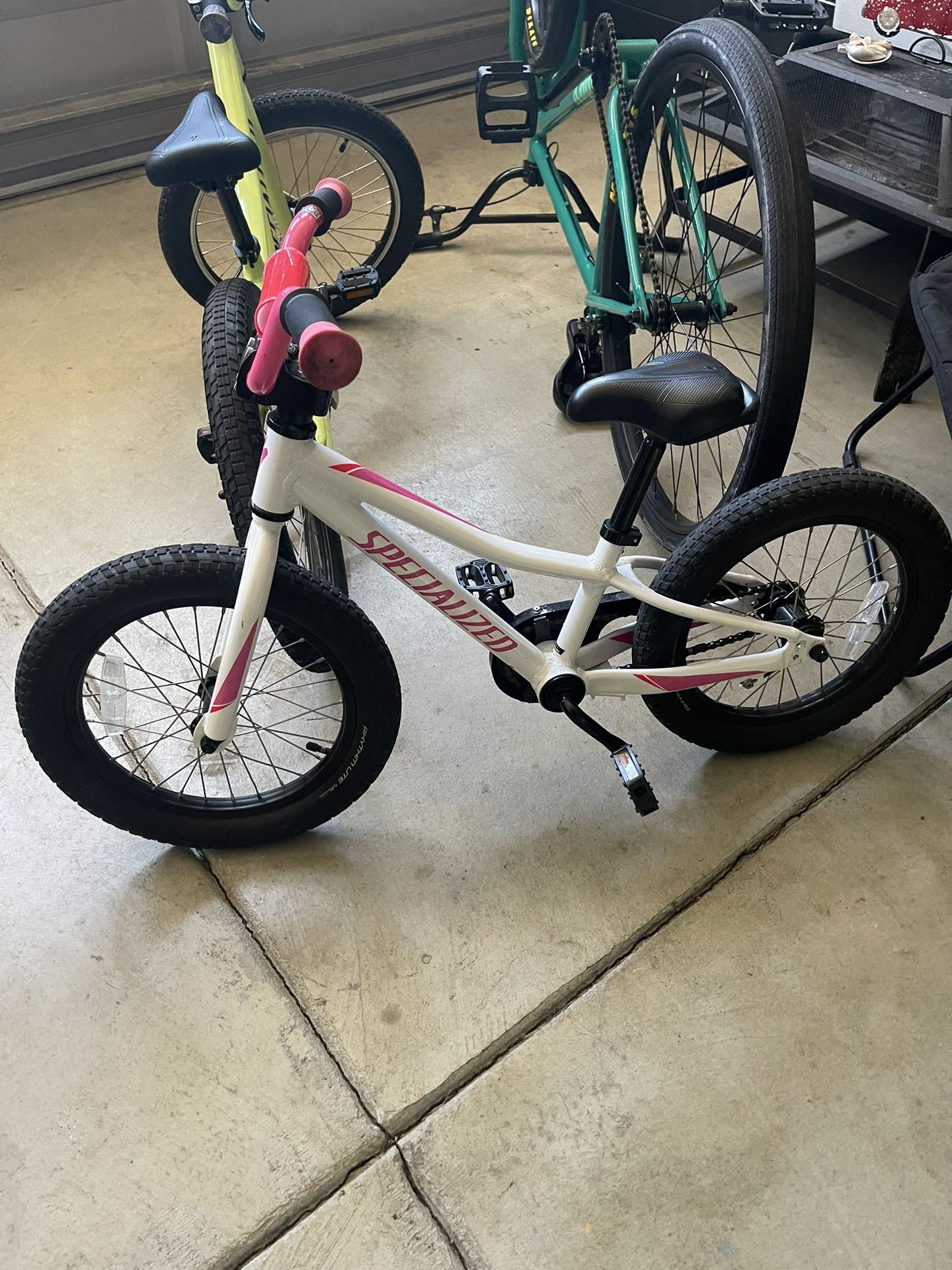 Kids bike