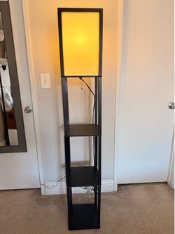 5’ tall decorative lamp