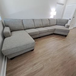 🛋 SOFA COUCH SECTIONAL  - KEVIN CHARLES 🛋 🛻 DELIVERY AVAILABLE 🛻