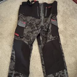 Fishing Bibs Pelagic XL $80 Firm