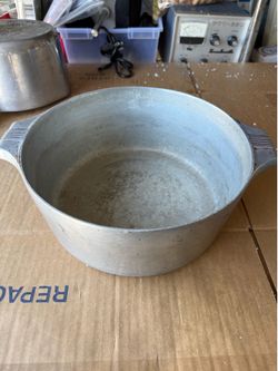 Vintage Wagner pots