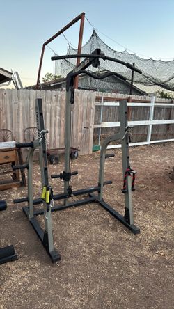 Nautilus Work Out Station w/ Pull Down Bars +