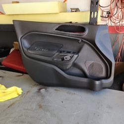 ford fiesta 2014 driver door panel