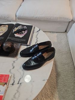 Tom Hilfiger dress shoe
