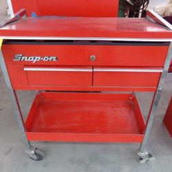 Snap-on 2-Drawer Tool Cart 