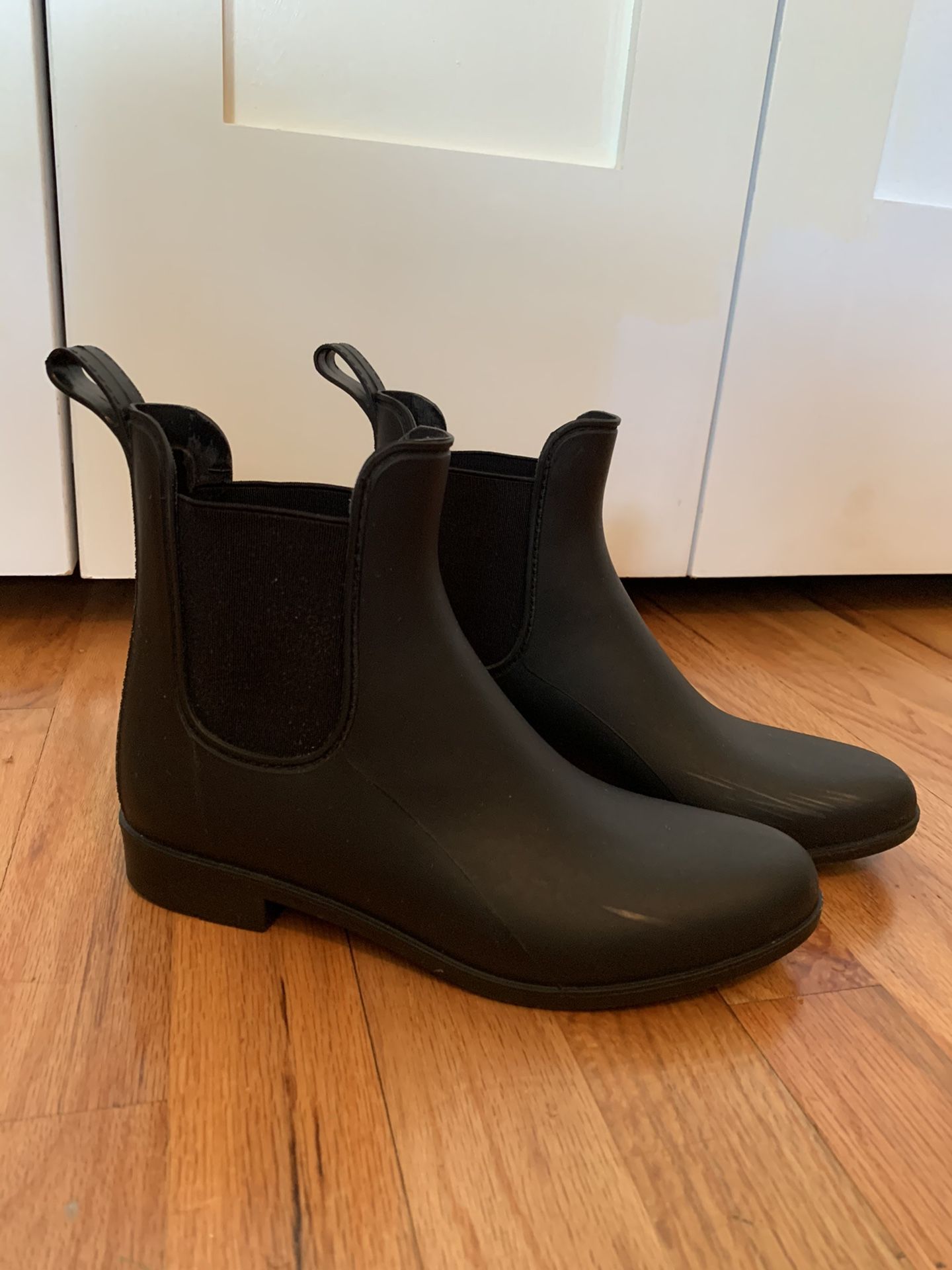 J Crew Chelsea matte rain boots size 7