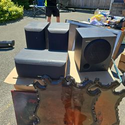 Home Audio Speakers And Subwoofer
