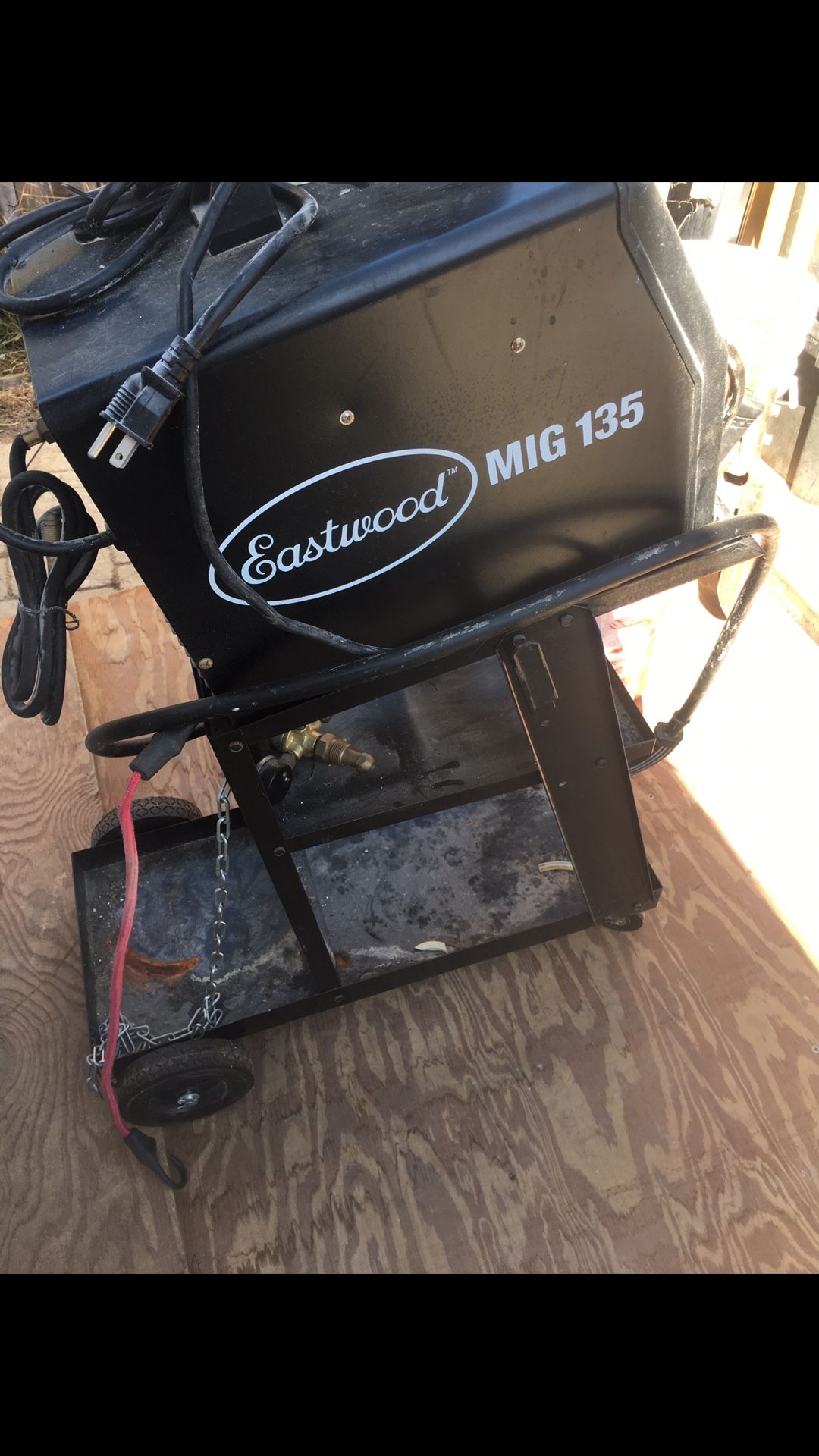 0 Hours Mig Welder 135 Great first Beginning Welder To Have With Cart $499.00 