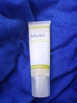 Murad Resurgence Rejuvenating Lift for Neck and Décolleté
