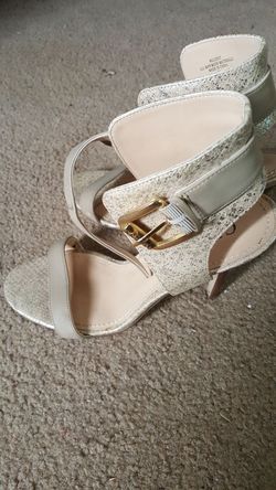 GUESS Heels